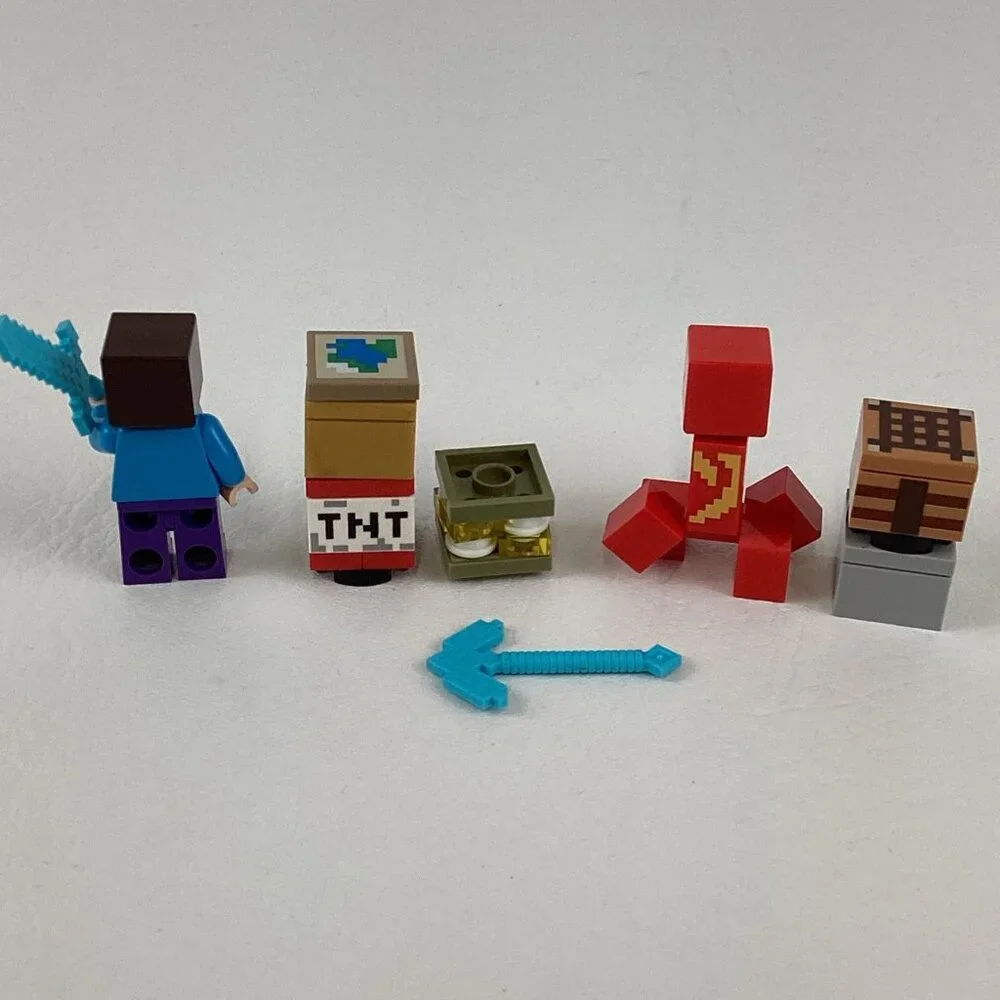Lego Minecraft Exploding Creeper Steve Video Game Figures Set Toy Lot Parts